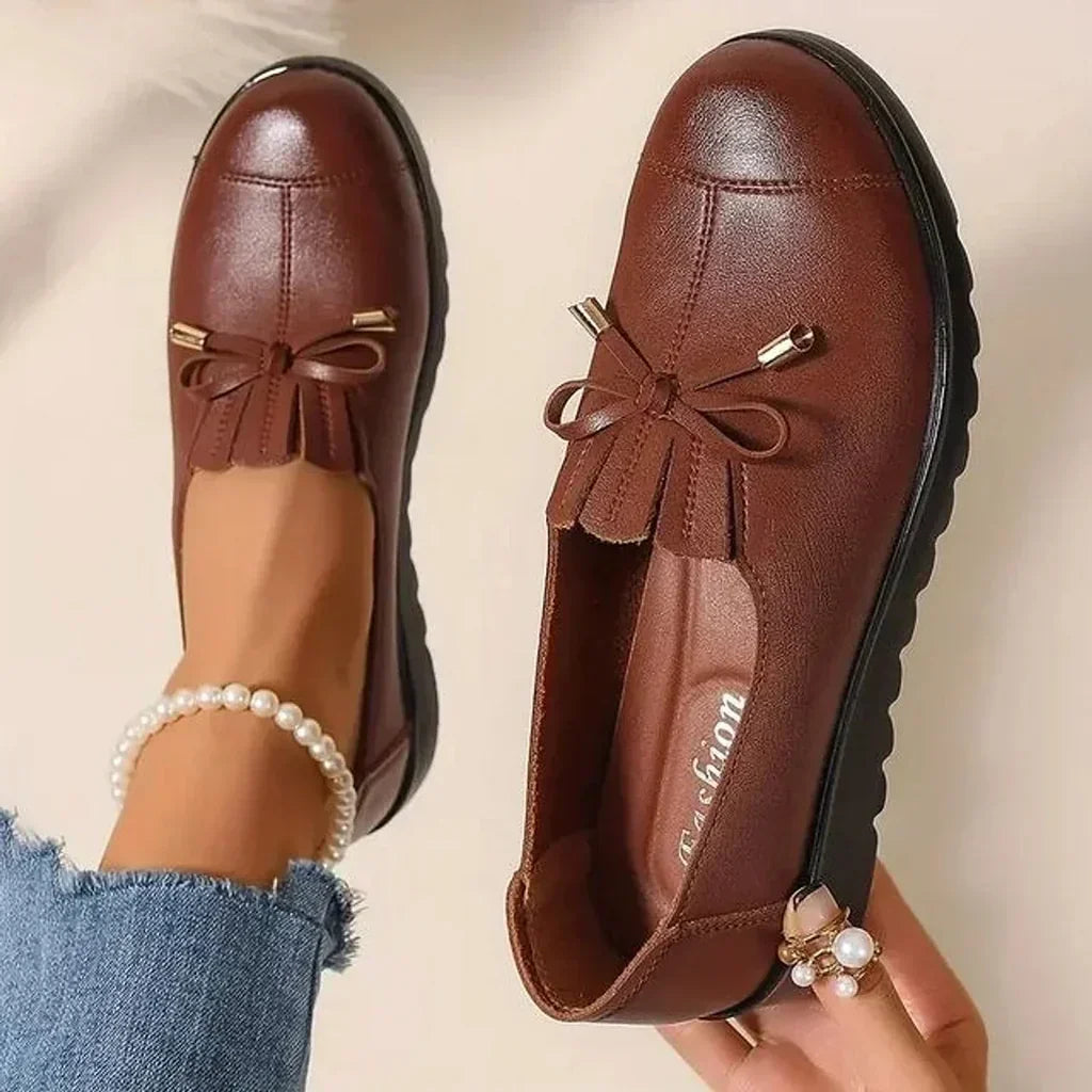 ELENA | Loafer with contoured footbed