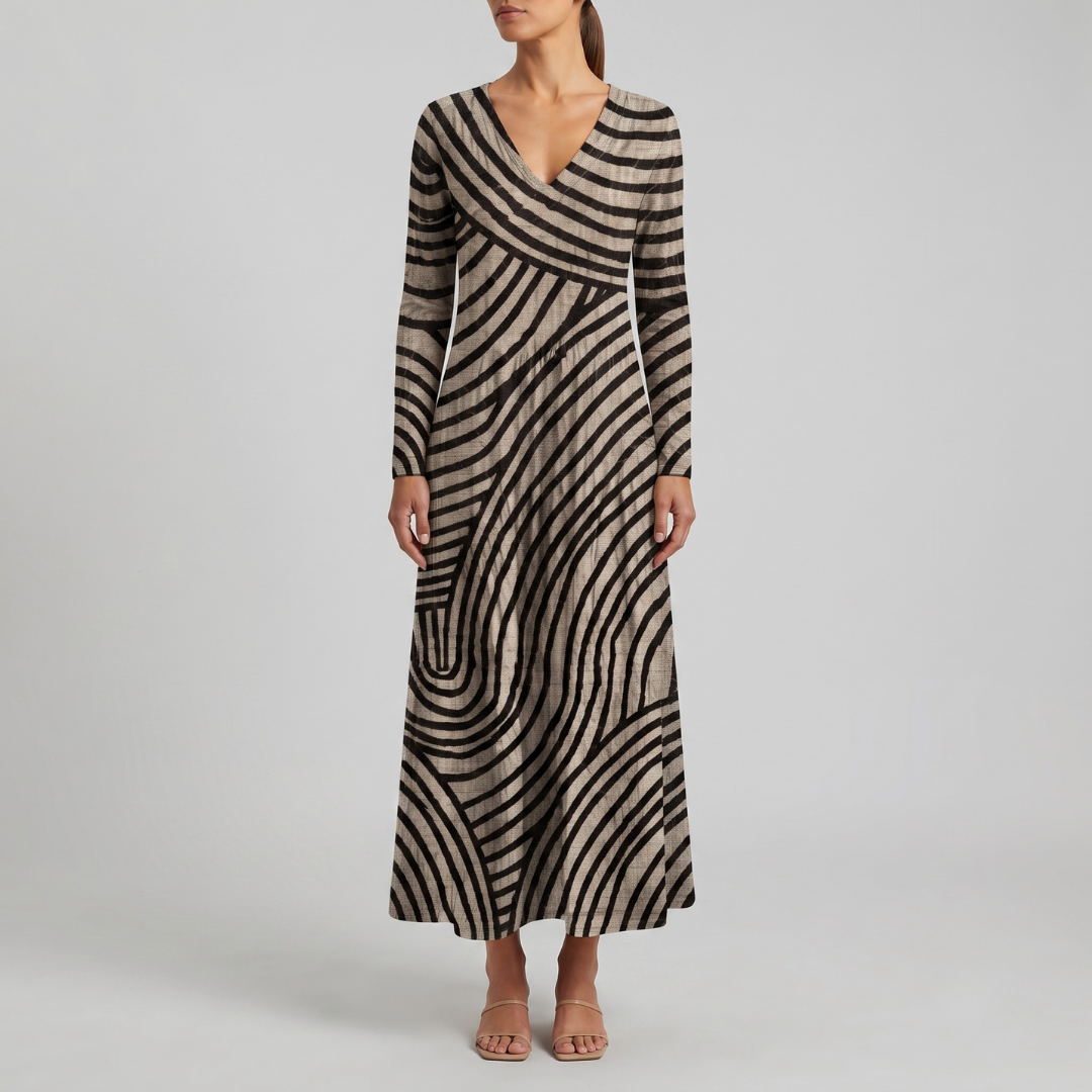 LUCILLE | Elegant dress with flattering silhouette