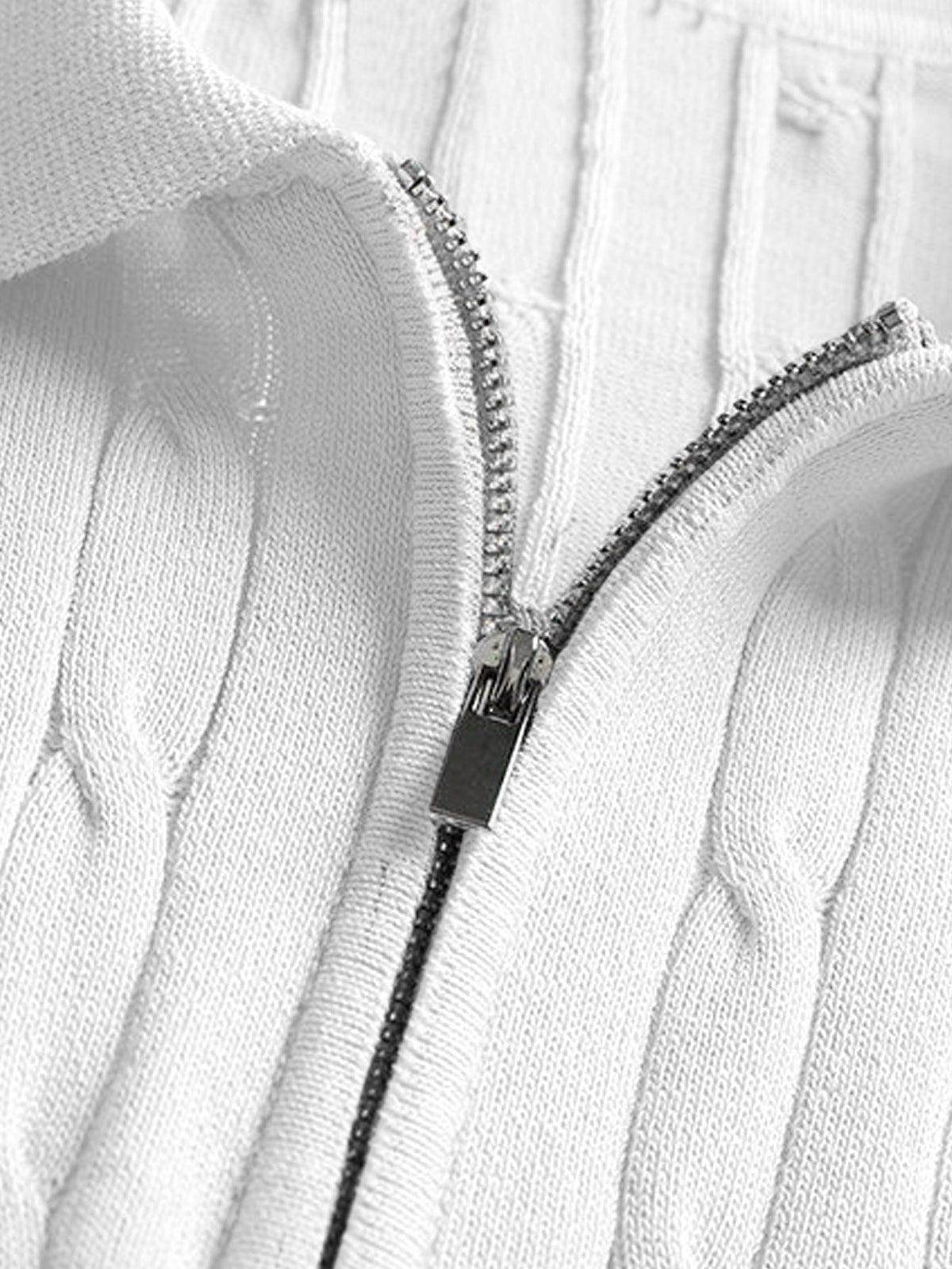 WYATT | Polo with zip collar