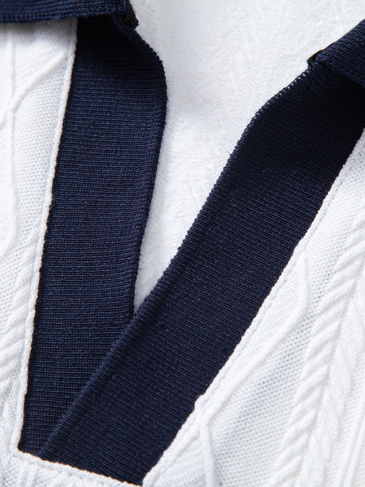 OWEN | Polo with geometric jacquard
