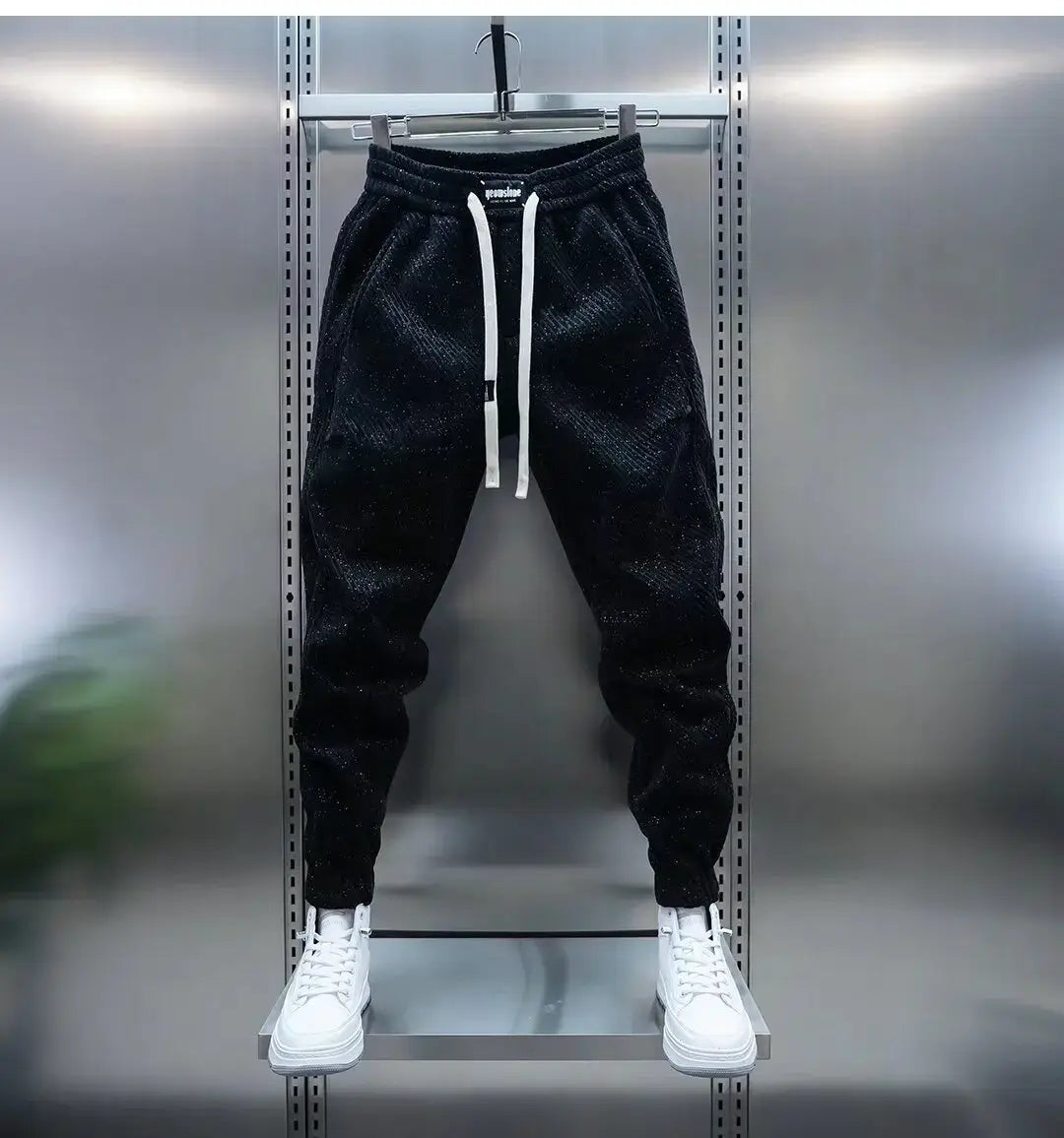 JAMES | Jogger pants with tapered leg