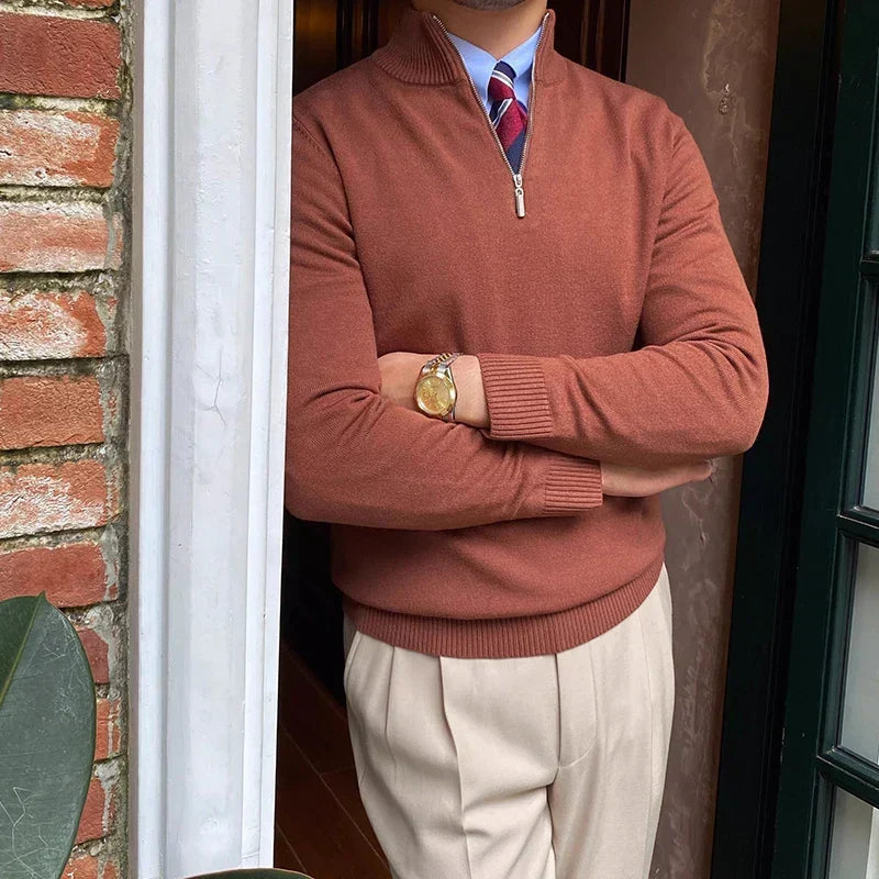 LIAM | Half-zip sweater with modern neckline