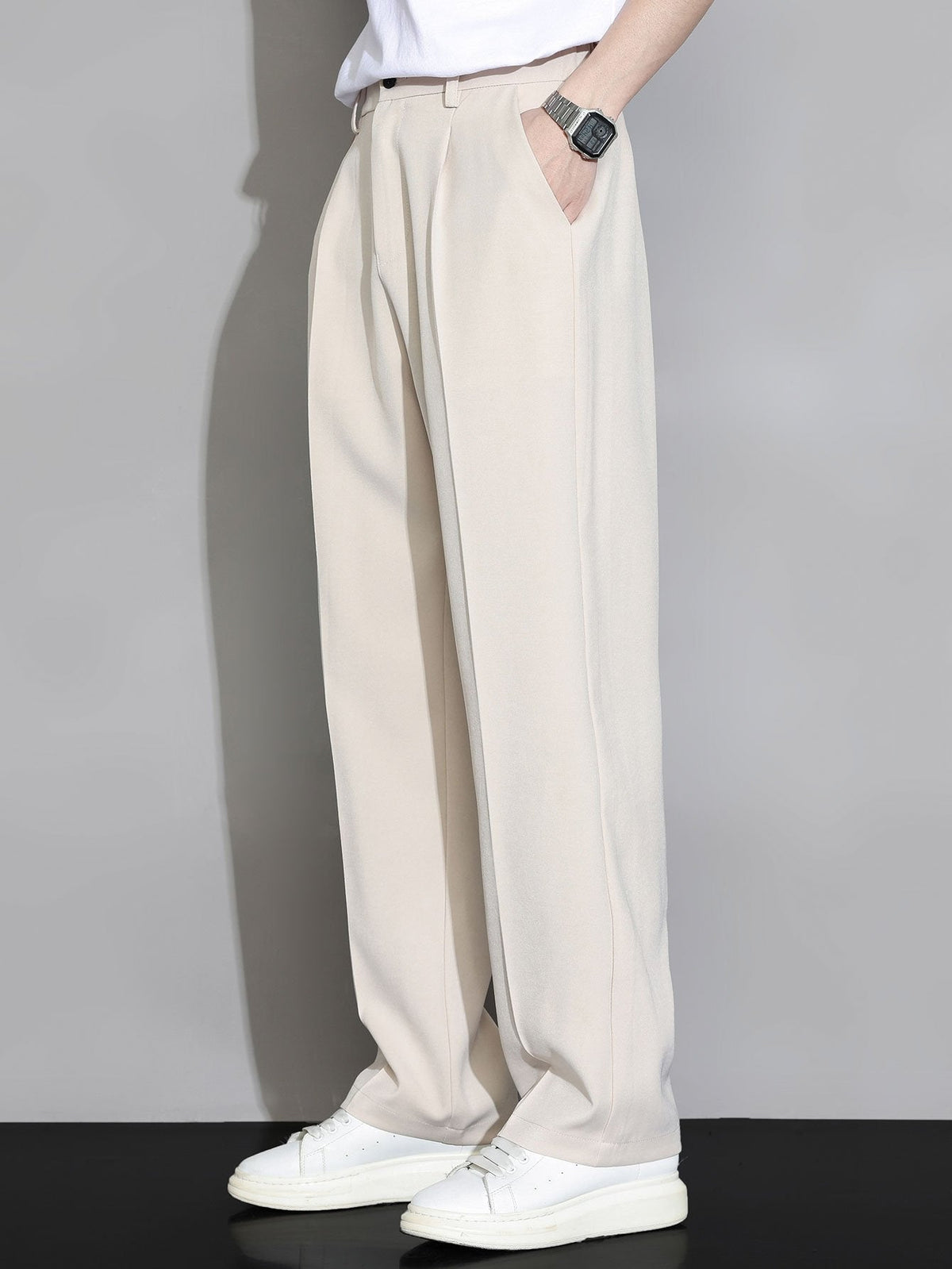 CHLOE | Straight-leg pants with elastic waistband