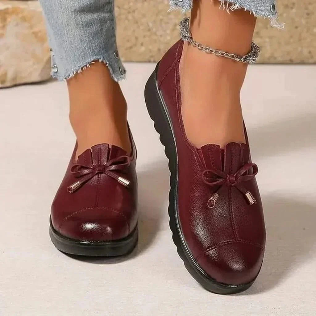 ELENA | Loafer with contoured footbed