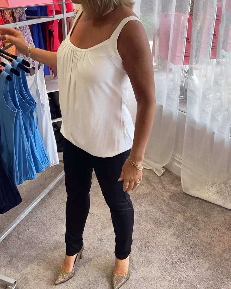 HANNAH | Sleeveless top with pleated neckline