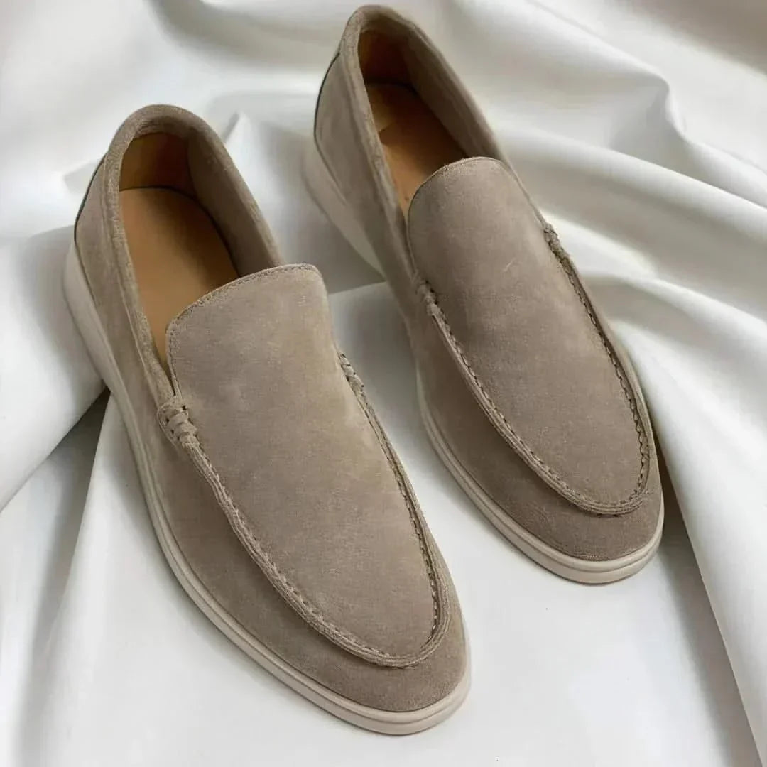 AIDEN | Slip-on loafer with minimalist finish