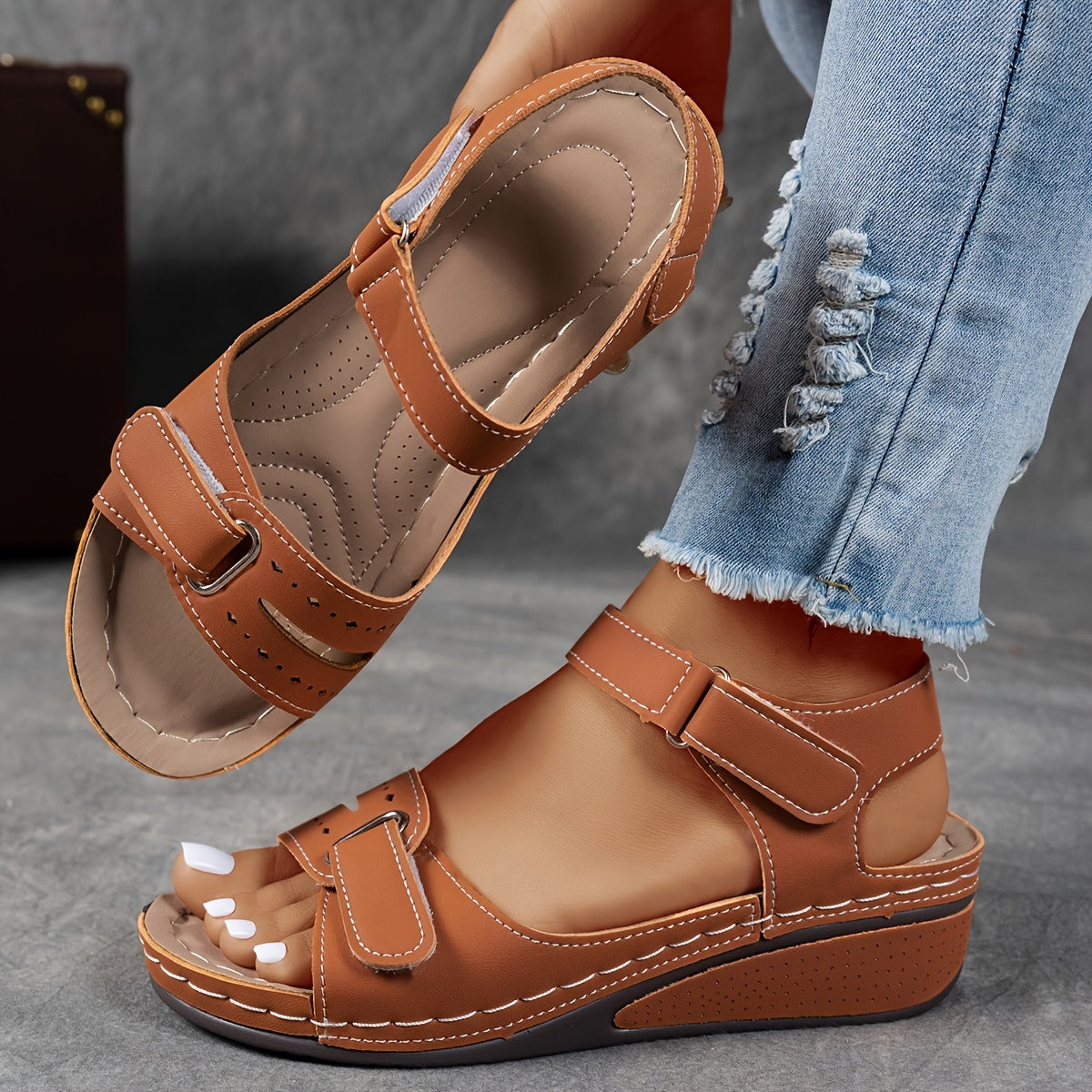 ELLA | Sandals with adjustable straps
