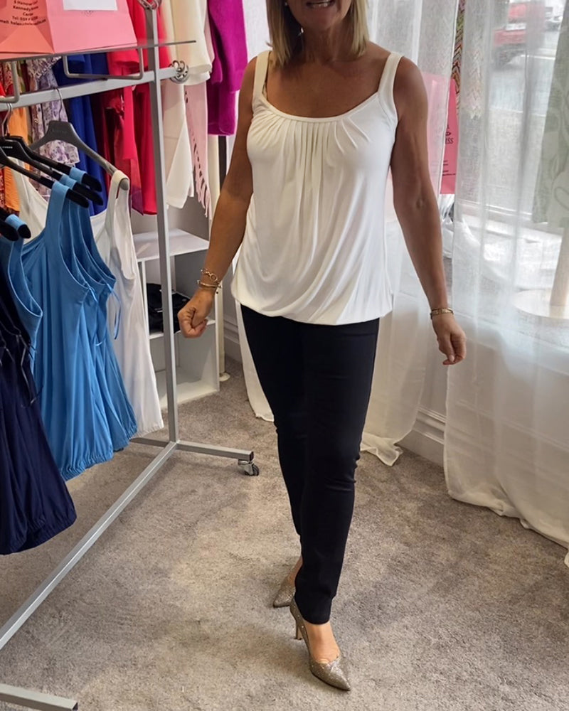 HANNAH | Sleeveless top with pleated neckline