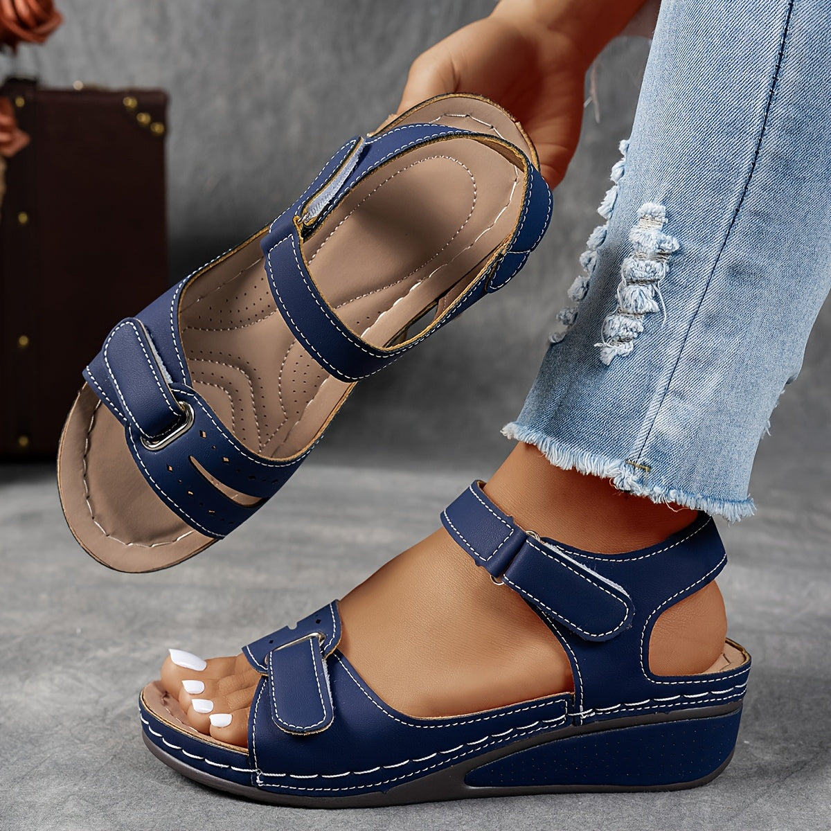ELLA | Sandals with adjustable straps