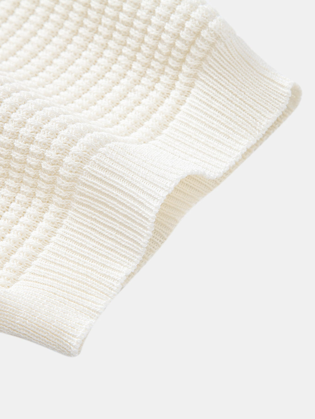 RILEY | Polo with waffle knit and zip neckline