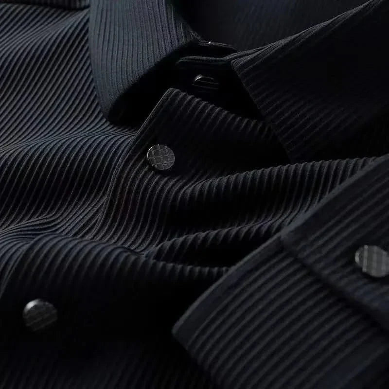 QUINN | Business shirt with slim vertical stripes