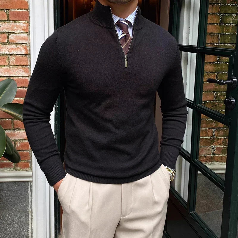 LIAM | Half-zip sweater with modern neckline