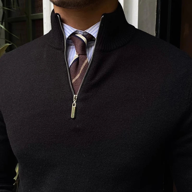 LIAM | Half-zip sweater with modern neckline